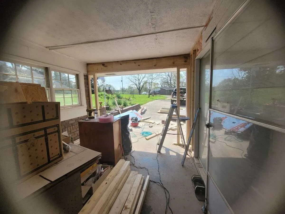 Air movers and dehumidifier for Water Mitigation Services in Springtown